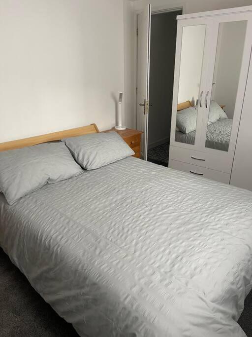 Quirky One Bed Flat, Barbican Area, พลีมัธ ภายนอก รูปภาพ